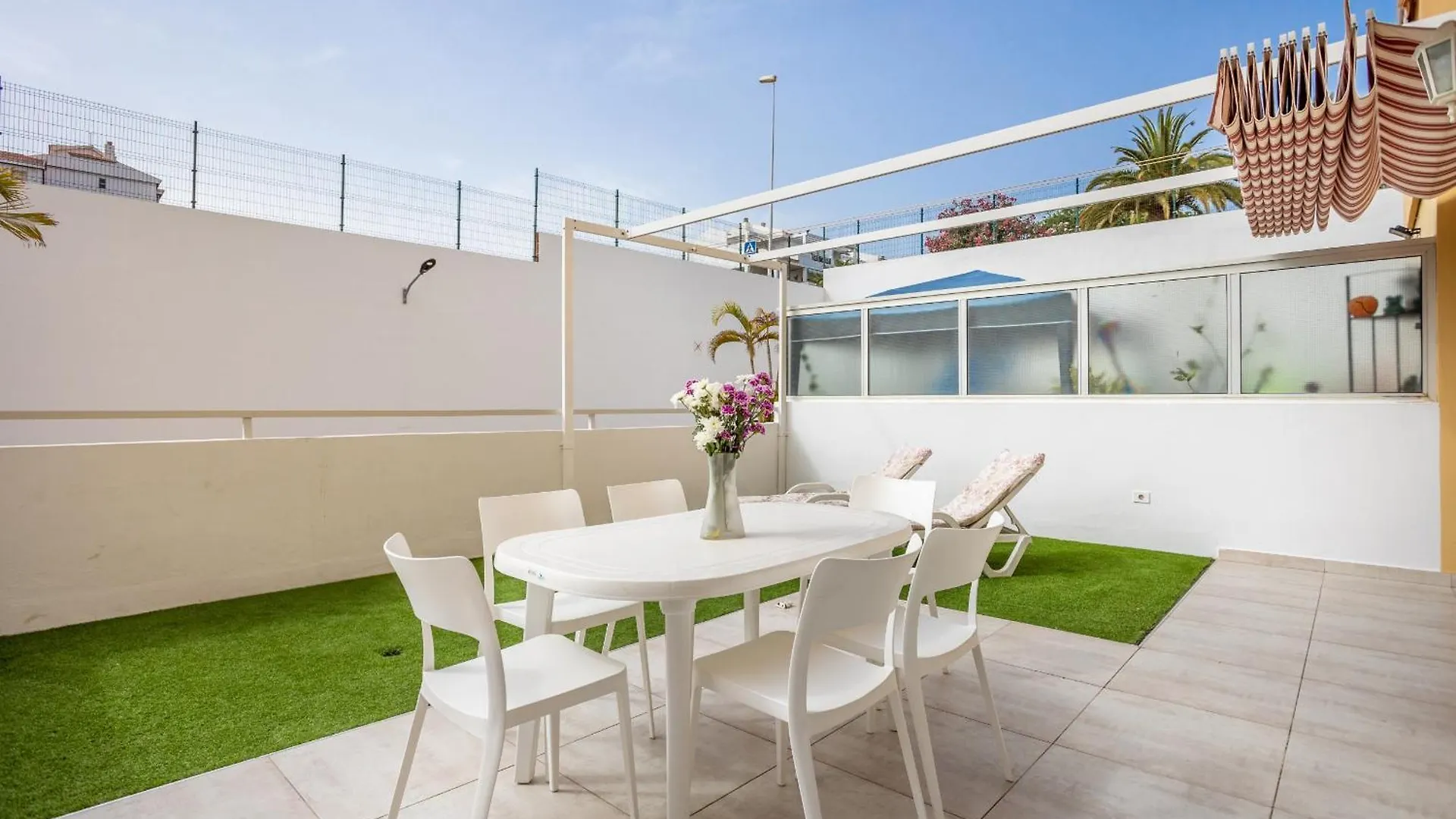 Family Home Near Ocean Los Cristianos Lovetenerife 아로나 아파트